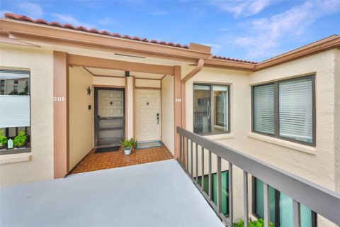 Copropriété à vendre à Saint Petersburg, Floride: 2 chambres, 85.01 m2 № 1914530 - photo 2