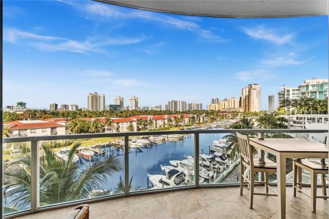 Copropriété à vendre à Aventura, Floride: 2 chambres, 75.81 m2 № 1952850 - photo 19