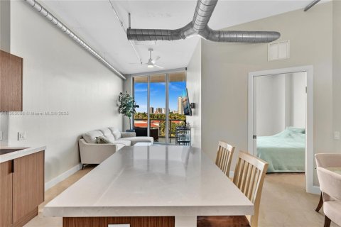 Copropriété à vendre à Aventura, Floride: 2 chambres, 75.81 m2 № 1952850 - photo 5