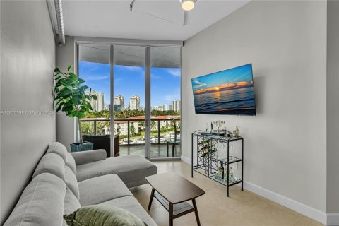 Copropriété à vendre à Aventura, Floride: 2 chambres, 75.81 m2 № 1952850 - photo 12