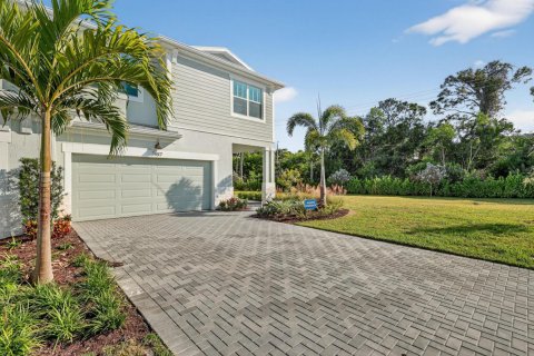 Villa ou maison à louer à Jensen Beach, Floride: 3 chambres, 218.41 m2 № 2389565 - photo 3