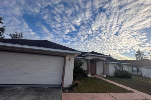 Villa ou maison à Ocala, Floride 3 chambres, 140.75 m2 № 2398891
