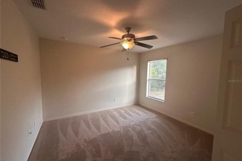 Villa ou maison à louer à Ocala, Floride: 3 chambres, 140.75 m2 № 2398891 - photo 3