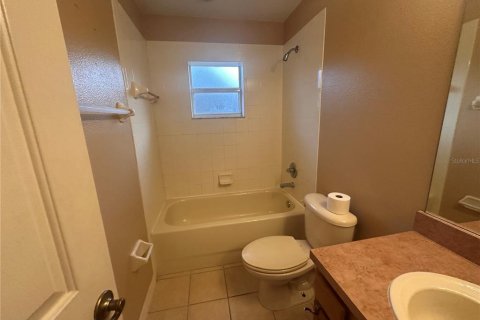 Villa ou maison à louer à Ocala, Floride: 3 chambres, 140.75 m2 № 2398891 - photo 4