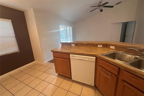Villa ou maison à louer à Ocala, Floride: 3 chambres, 140.75 m2 № 2398891 - photo 9