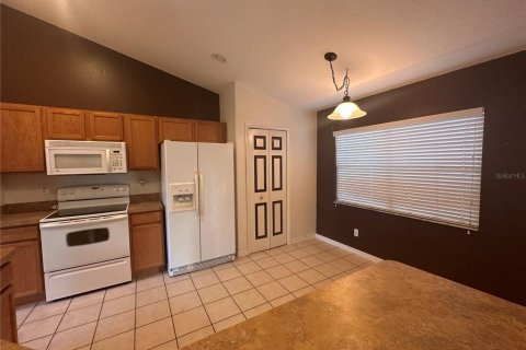 Villa ou maison à louer à Ocala, Floride: 3 chambres, 140.75 m2 № 2398891 - photo 8