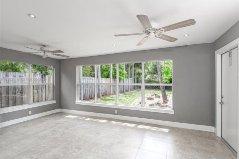 Casa en alquiler en Fort Lauderdale, Florida, 3 dormitorios, 104.79 m2 № 2009171 - foto 5