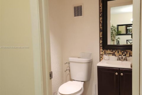 Copropriété à vendre à Plantation, Floride: 1 chambre, 89.19 m2 № 1956048 - photo 21