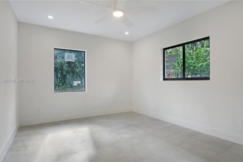 Apartamento en alquiler en Fort Lauderdale, Florida, 1 dormitorio, 53.42 m2 № 2047142 - foto 9