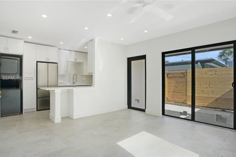 Apartamento en Fort Lauderdale, Florida 1 dormitorio, 53.42 m2 № 2047142