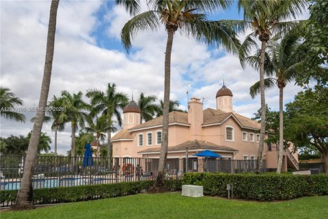 Condo in North Lauderdale, Florida, 1 bedroom № 2073324 - photo 14