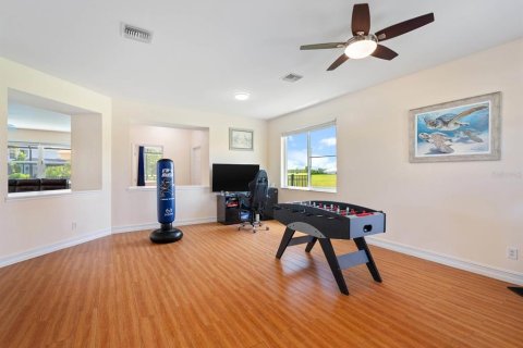 Casa en venta en Punta Gorda, Florida, 3 dormitorios, 313.64 m2 № 1866549 - foto 9