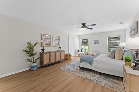 Villa ou maison à vendre à New Port Richey, Floride: 4 chambres, 265.51 m2 № 2354452 - photo 15