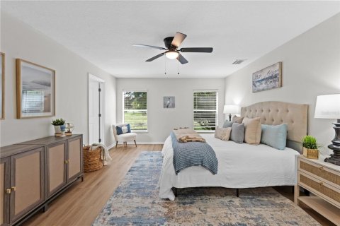 Villa ou maison à vendre à New Port Richey, Floride: 4 chambres, 265.51 m2 № 2354452 - photo 13