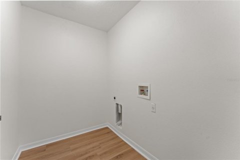 Villa ou maison à vendre à New Port Richey, Floride: 4 chambres, 265.51 m2 № 2354452 - photo 24