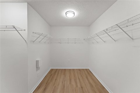 Villa ou maison à vendre à New Port Richey, Floride: 4 chambres, 265.51 m2 № 2354452 - photo 22