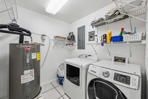 Купить виллу или дом в Оберндейл, Флорида 11 комнат, 543.2м2, № 1874113 - фото 14