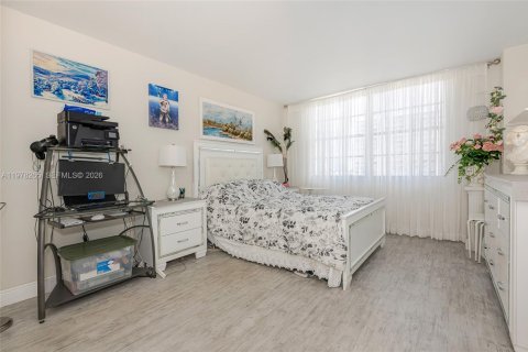 Купить кондоминиум в Авентура, Флорида 1 спальня, 99.03м2, № 2041895 - фото 18