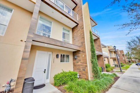 Townhouse in Kissimmee, Florida 3 bedrooms, 210.7 sq.m. № 1522419 - photo 2