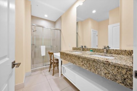 Touwnhouse à vendre à Kissimmee, Floride: 3 chambres, 210.7 m2 № 1522419 - photo 22