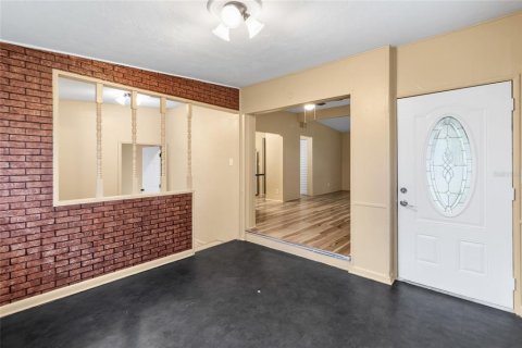 Villa ou maison à louer à Saint Petersburg, Floride: 2 chambres, 114.36 m2 № 2415466 - photo 6