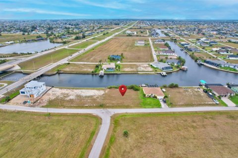 Terrain à vendre à Cape Coral, Floride № 2081549 - photo 2