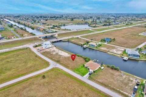 Terrain à vendre à Cape Coral, Floride № 2081549 - photo 4