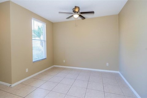 Townhouse in Wesley Chapel, Florida 3 bedrooms, 135.64 sq.m. № 1844436 - photo 5