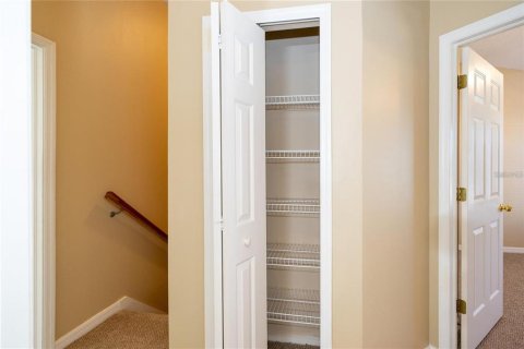 Townhouse in Wesley Chapel, Florida 3 bedrooms, 135.64 sq.m. № 1844436 - photo 23