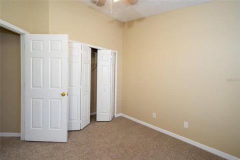 Townhouse in Wesley Chapel, Florida 3 bedrooms, 135.64 sq.m. № 1844436 - photo 20