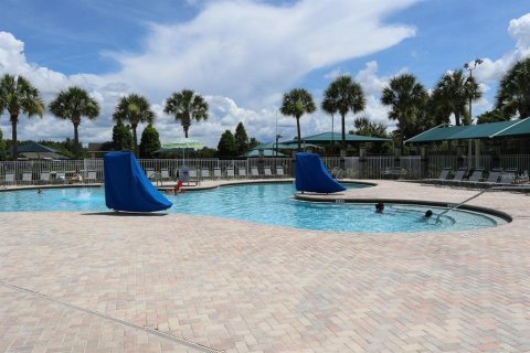 Townhouse in Wesley Chapel, Florida 3 bedrooms, 135.64 sq.m. № 1844436 - photo 30