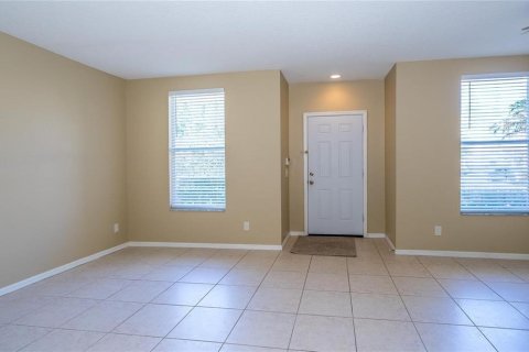 Townhouse in Wesley Chapel, Florida 3 bedrooms, 135.64 sq.m. № 1844436 - photo 6
