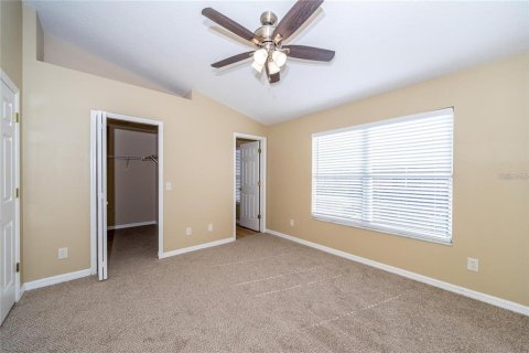 Townhouse in Wesley Chapel, Florida 3 bedrooms, 135.64 sq.m. № 1844436 - photo 16