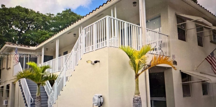 Apartment in Oakland Park, Florida 2 bedrooms № 1954905