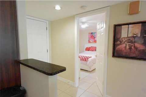 Condominio en venta en Sarasota, Florida, 2 dormitorios, 98.94 m2 № 2149986 - foto 3