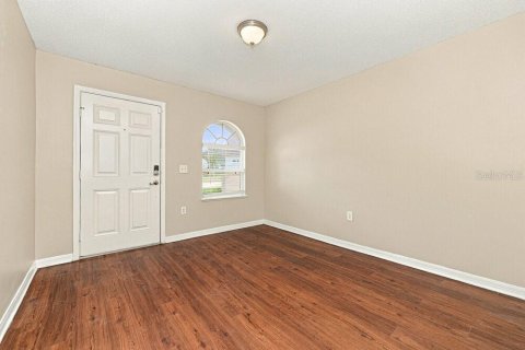 Villa ou maison à louer à Riverview, Floride: 4 chambres, 196.95 m2 № 2389433 - photo 5