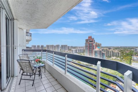 Condominio en venta en Aventura, Florida, 2 dormitorios, 101.36 m2 № 2029166 - foto 11