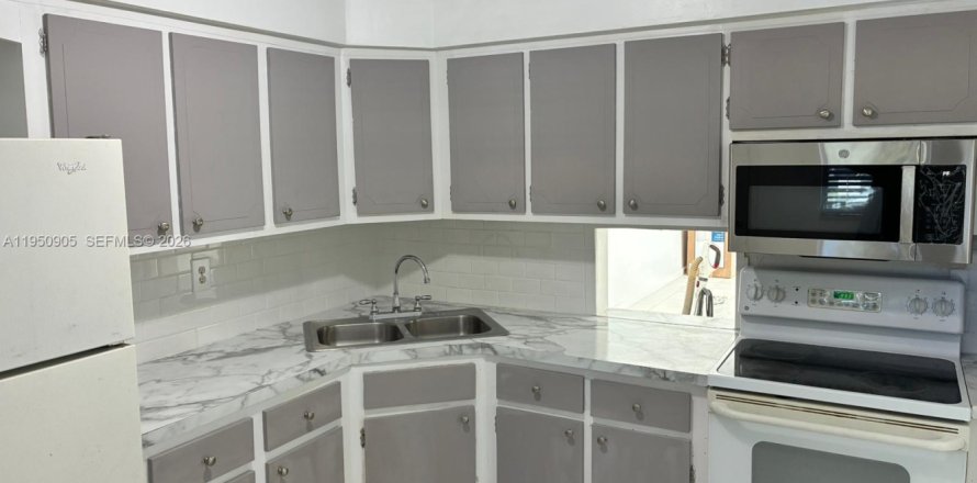 Condo à Miami, Floride, 2 chambres  № 2007640