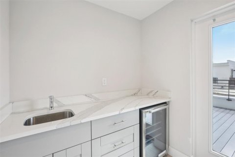 Adosado en venta en Saint Petersburg, Florida, 3 dormitorios, 194.07 m2 № 1835278 - foto 23