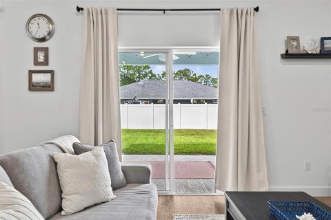 Villa ou maison à vendre à Palm Coast, Floride: 3 chambres, 169.18 m2 № 2347896 - photo 7