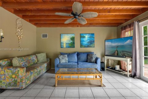 Casa en venta en Key West, Florida, 3 dormitorios, 159.23 m2 № 2026999 - foto 13