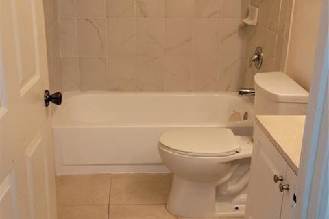Copropriété à louer à Orlando, Floride: 2 chambres, 108.23 m2 № 2415369 - photo 5