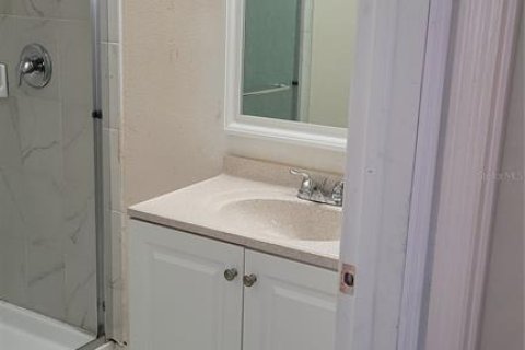 Copropriété à louer à Orlando, Floride: 2 chambres, 108.23 m2 № 2415369 - photo 2