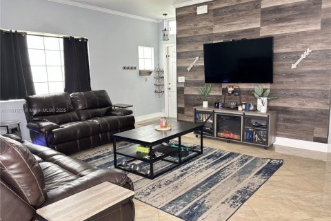 House in Coconut Creek, Florida 4 bedrooms, 140.75 sq.m. № 1880234 - photo 4