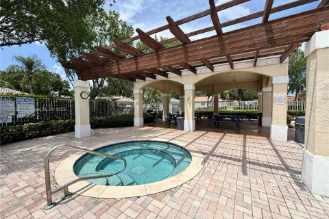 House in Coconut Creek, Florida 4 bedrooms, 140.75 sq.m. № 1880234 - photo 26