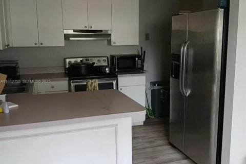 Купить виллу или дом в Майами, Флорида 4 спальни, 129.78м2, № 1991603 - фото 7