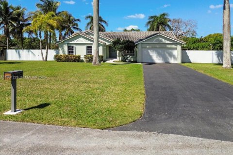 Villa ou maison à vendre à Homestead, Floride: 4 chambres, 170.38 m2 № 2065019 - photo 25