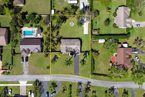 Villa ou maison à vendre à Homestead, Floride: 4 chambres, 170.38 m2 № 2065019 - photo 23