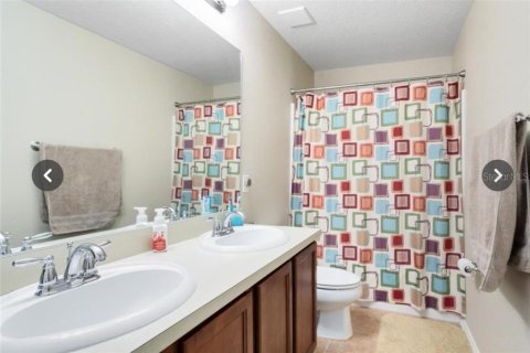 House in Clermont, Florida 6 bedrooms, 332.5 sq.m. № 1673396 - photo 23
