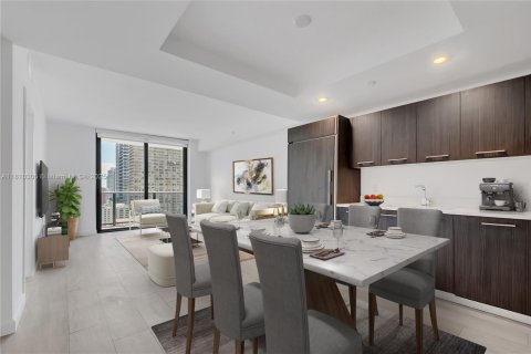 Condo in Miami, Florida, 1 bedroom  № 1753148 - photo 1